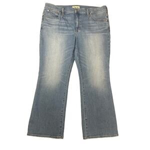 Madewell Mid-Rise Kick Out Jeans